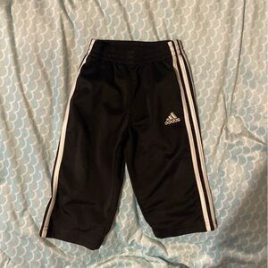 Adidas pants like new.